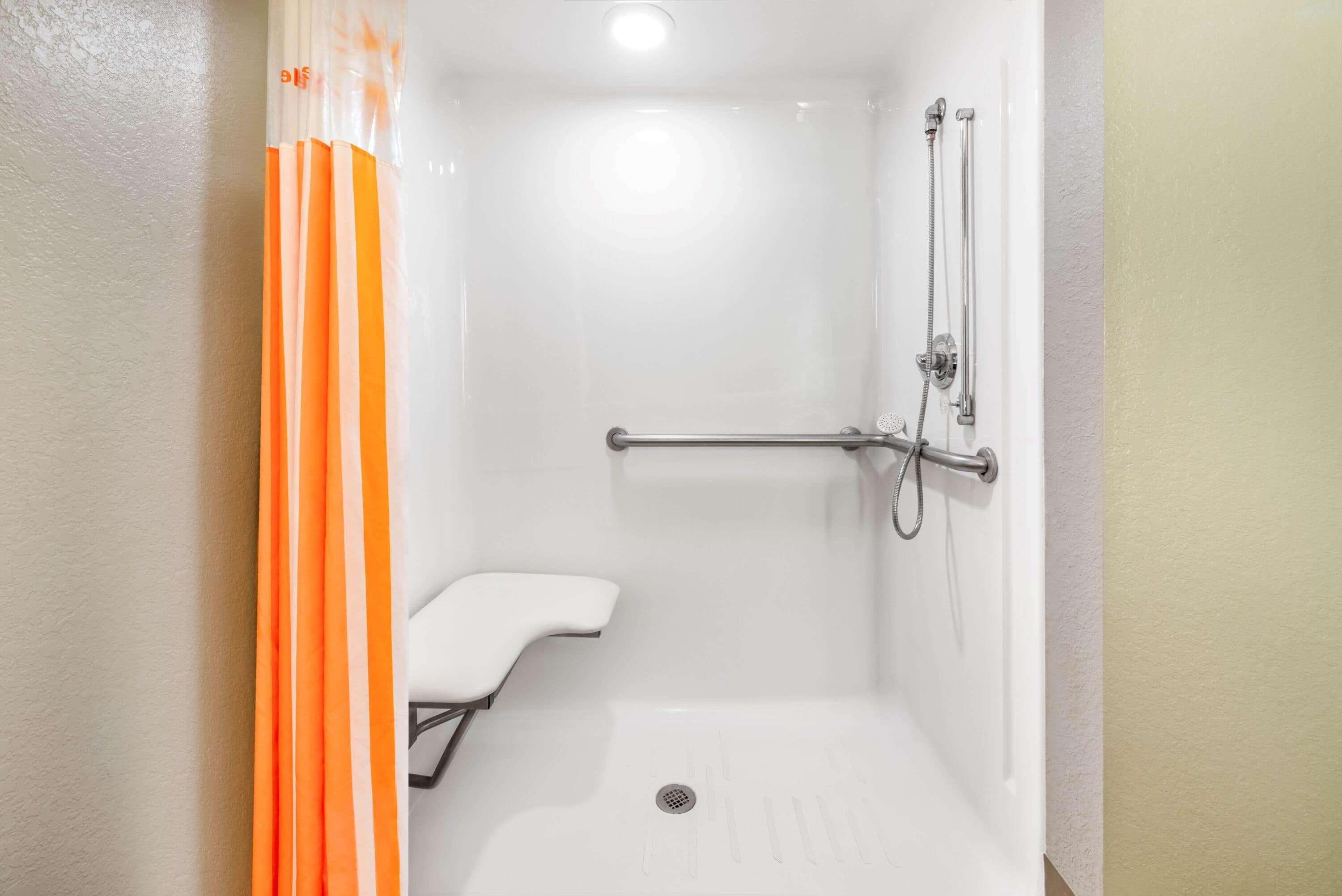 Hotel La Quinta By Wyndham Northeast *newly Renovated San Petersburgo