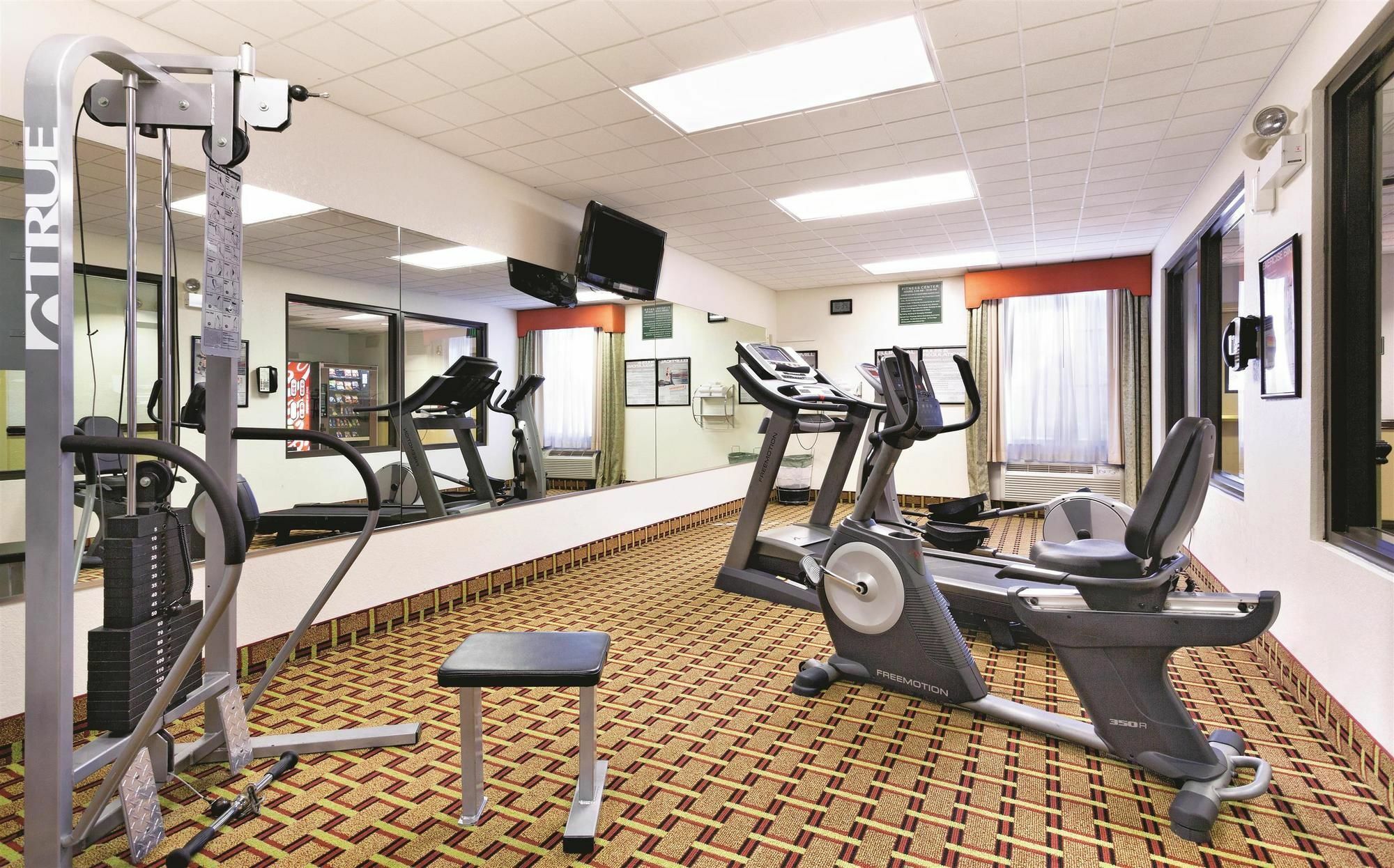 La Quinta By Wyndham Northeast *newly Renovated 3* San Petersburgo